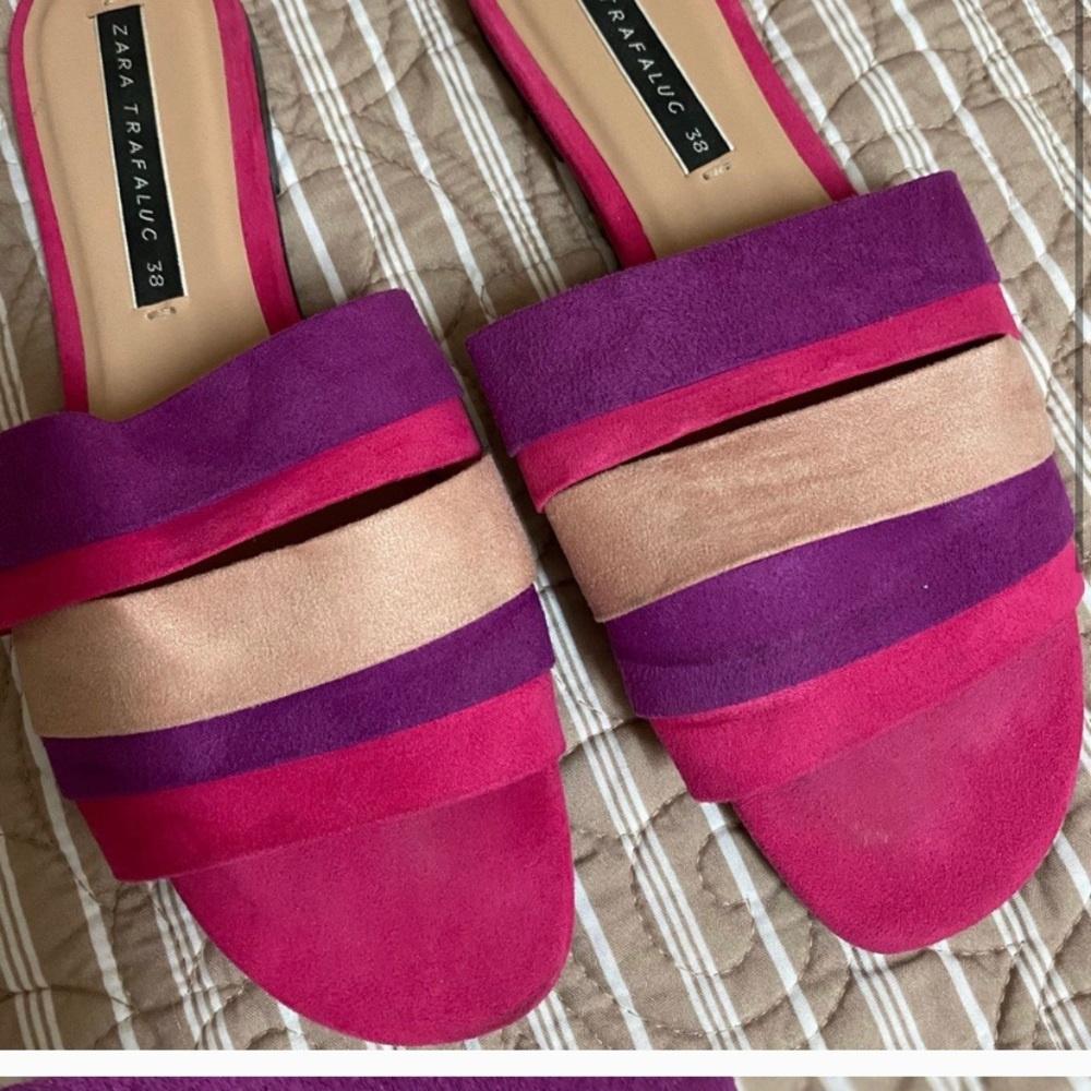 New post - Zara pink slippers